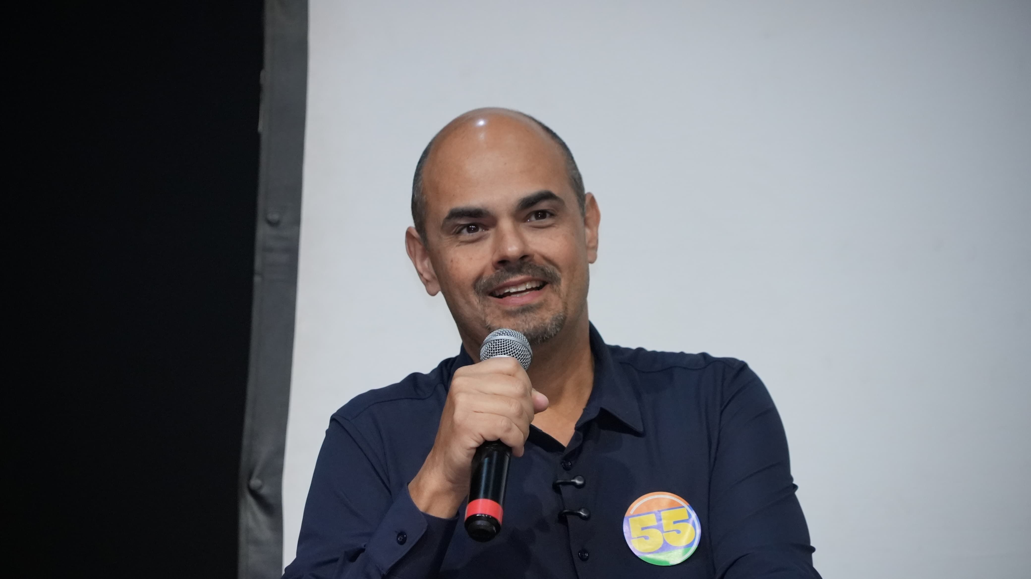 Simões defende que governo de Minas assuma obras em rodovias federais