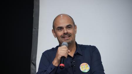 O governador Mateus Simões (PSD)