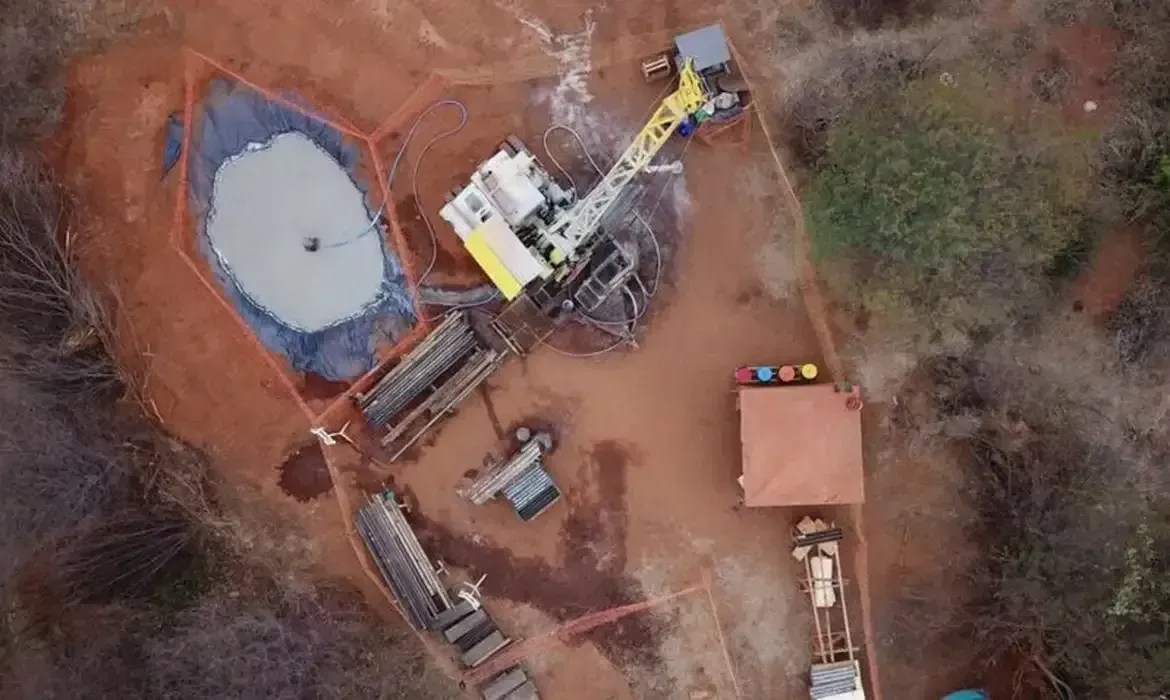 Justiça Federal suspende licenças e mineração de mina de lítio em Minas Gerais