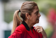 Em meio à instabilidade, Leila comparece em treino do Palmeiras e vai às redes