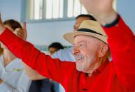 Lula faz comício em Brasília por Leandro Grass nesta quinta-feira (10)