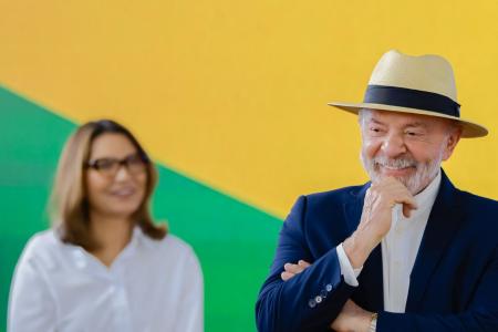 Lula anuncia distribuição gratuita de canetas emagrecedoras pelo SUS