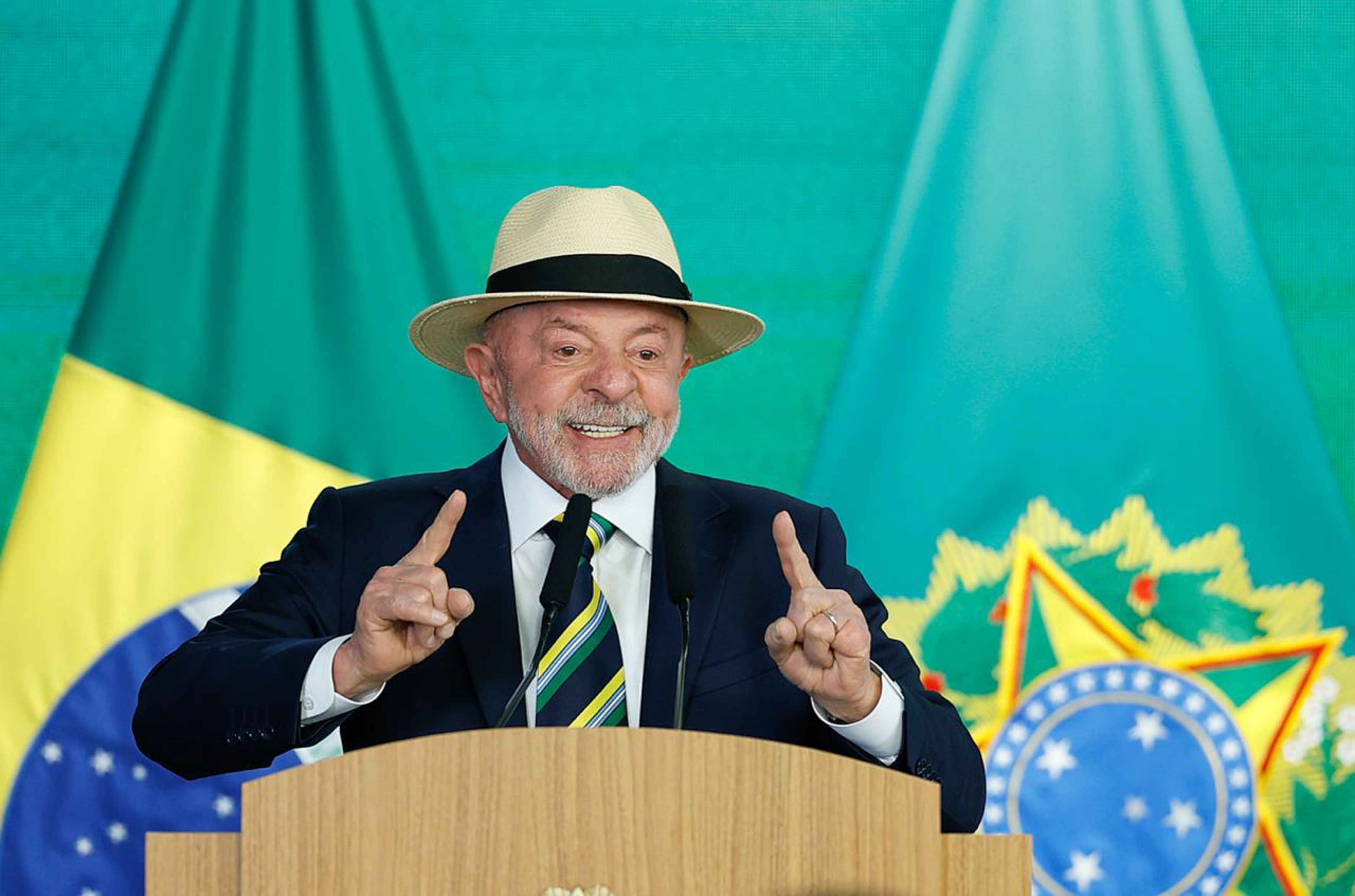 Lula defende reforma no STF: ‘Quando o cara coloca a toga, ele vira Deus’