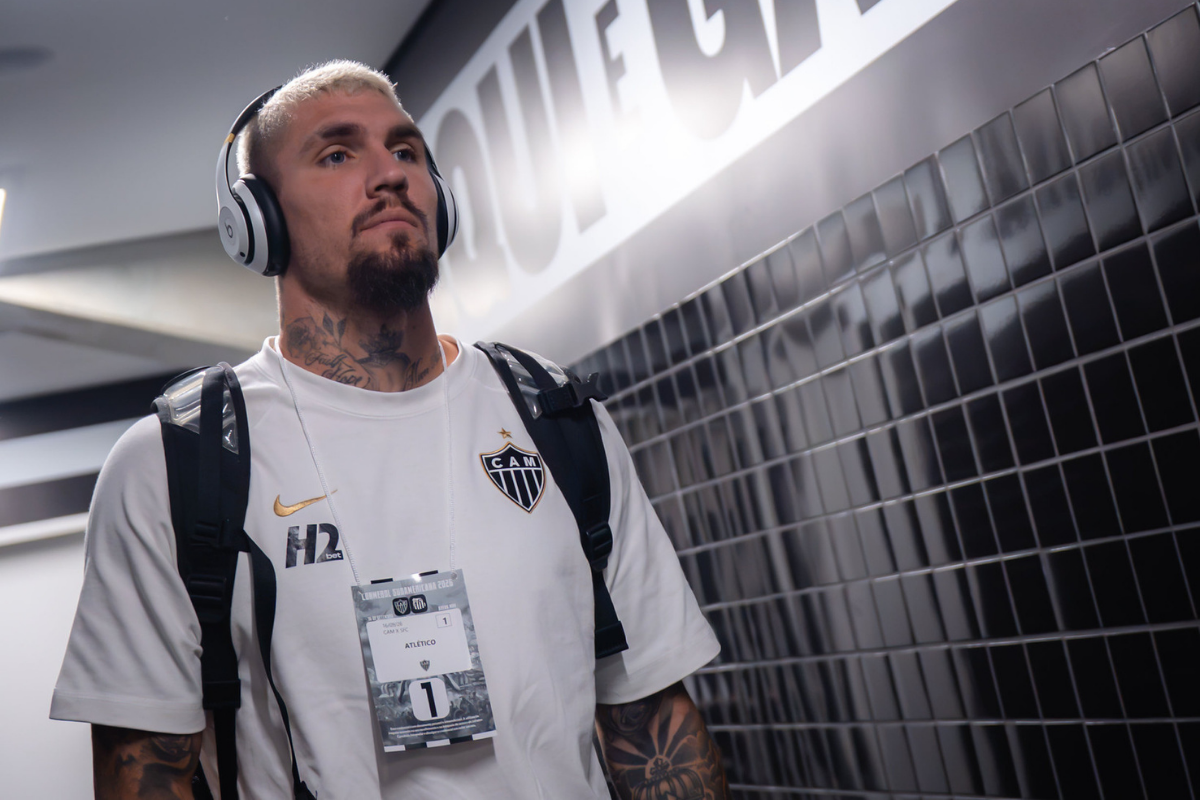 Lyanco, do Atlético, 'reaparece' nas redes e manda recado: 'Pessoas não entendem'