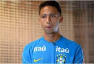 Convocado pela primeira vez, lateral admite ansiedade por estreia na Seleção