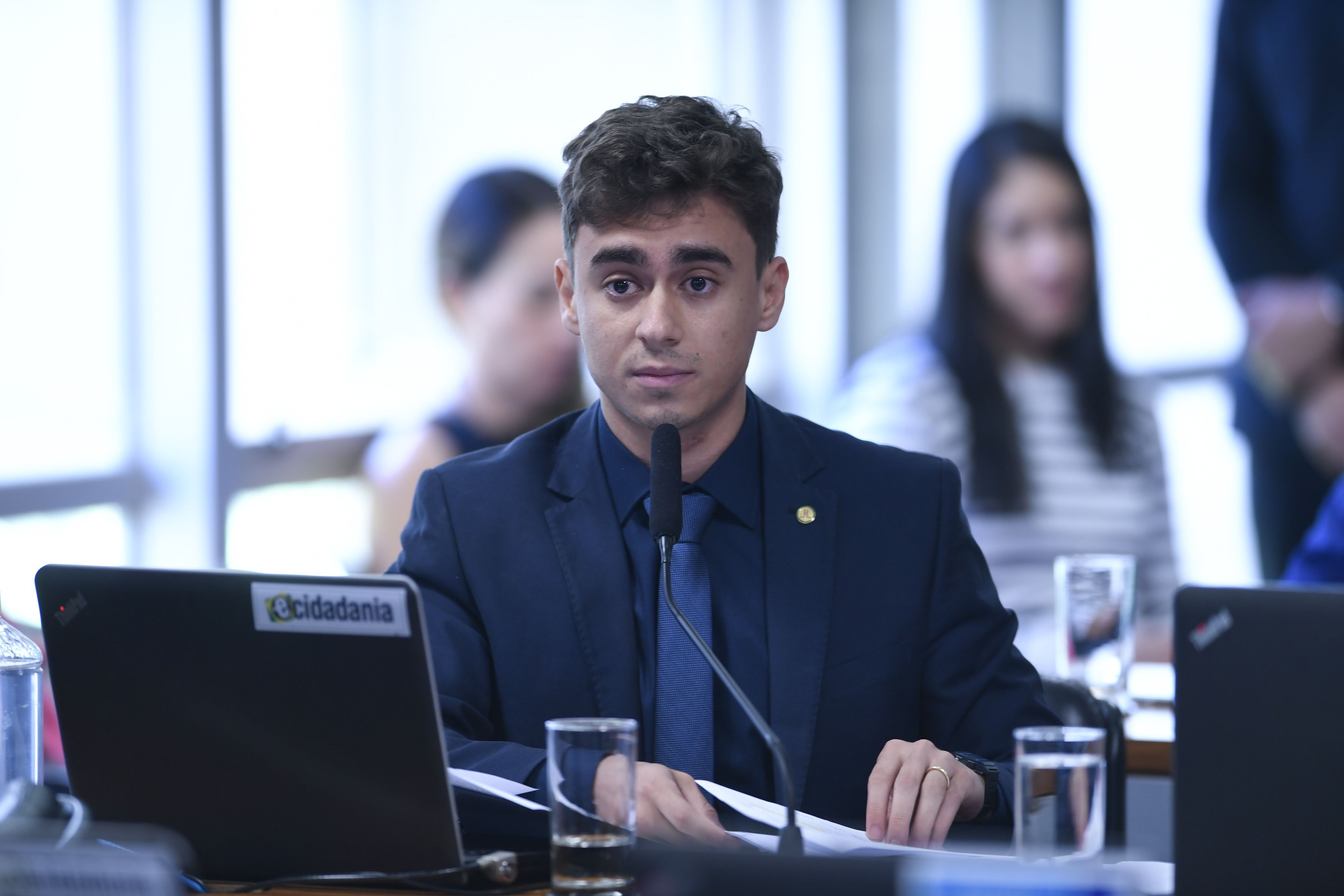 Nikolas ameaça pedir ao STF afastamento e prisão de Moraes após mensagens de Vorcaro