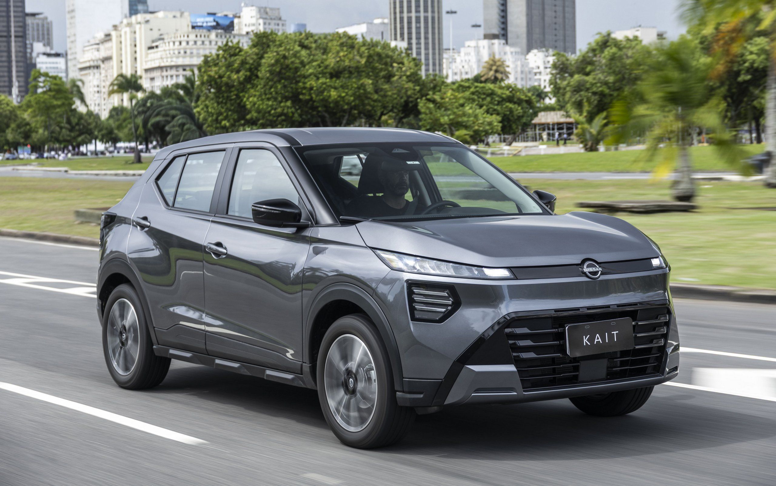 Nissan Kait chega à linha 2027 até R$ 10 mil mais barato; veja os preços
