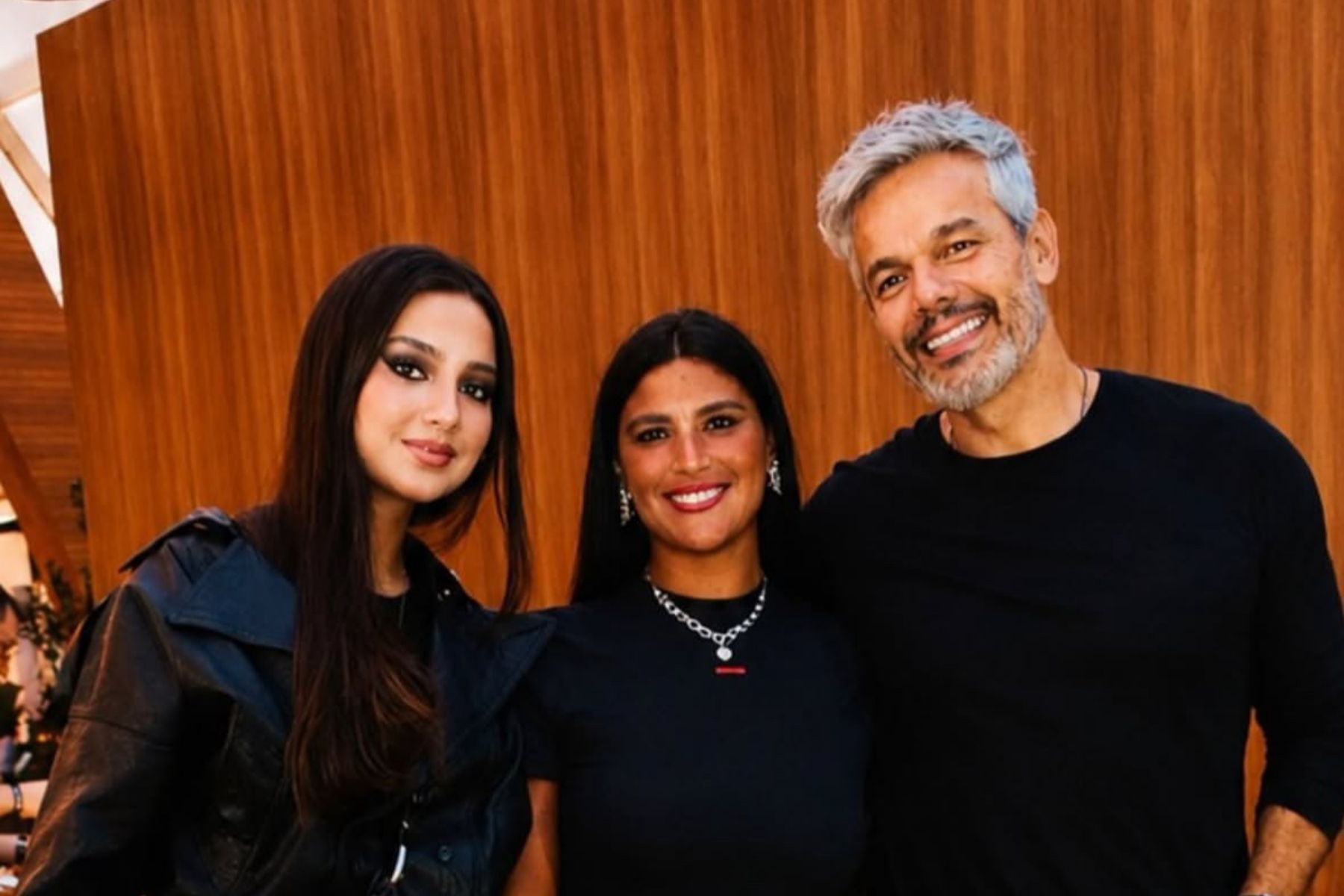 Filha de Flávia Alessandra impressiona pela altura ao lado de Otaviano Costa no Rock in Rio