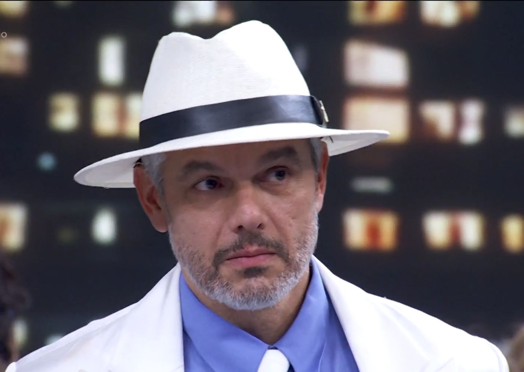 Dança dos Famosos: ator prejudica grupo, que vai direto para a repescagem