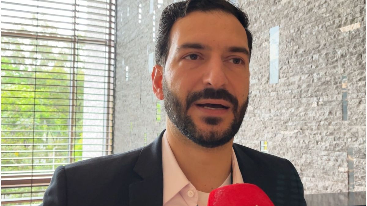 CEO revela estratégia do Atlético na redução de estrangeiros no elenco: 'Temos contrato'