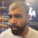 'Acreditava muito que seríamos campeões', diz Gabigol após eliminação do Santos