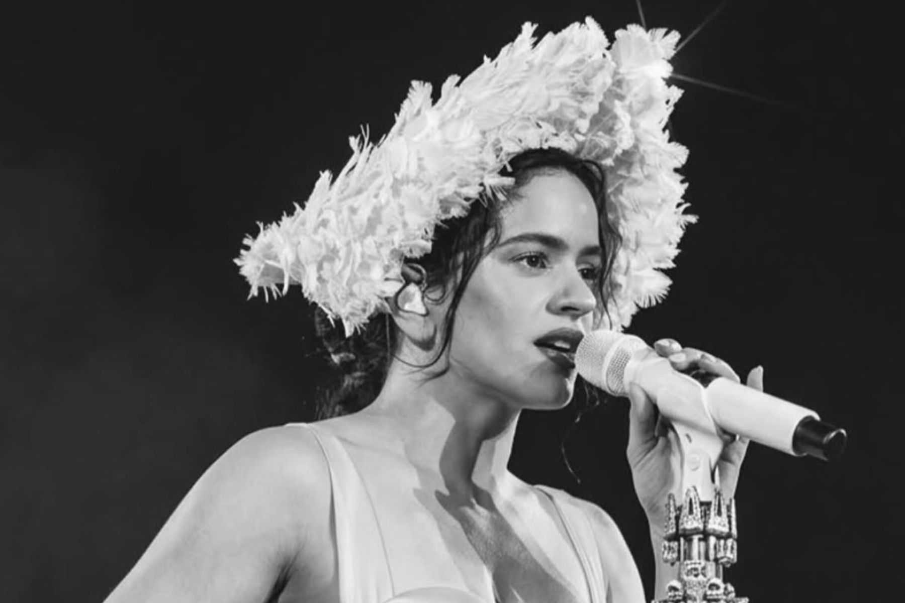 Internautas se revoltam com indicação de Rosalía em categoria do Grammy Latino