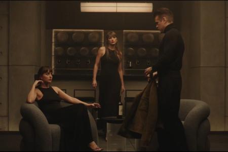 Taylor Swift lança prévia com atriz de ‘Verity’ e fãs especulam participação no filme
