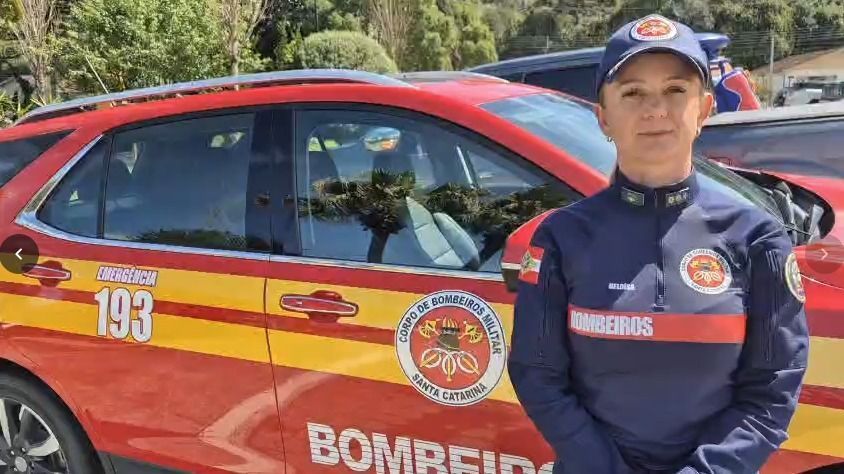 Voluntários ajudaram nas buscas por helicóptero em acidente que matou Rick, dupla de Renner