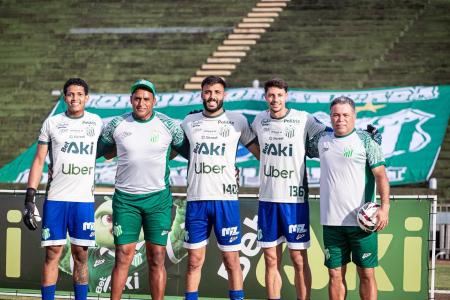 Kauan Aranha, Paulão, Jefferson, Guilherme e Ailton • Giovane Mendes/ Uberlândia