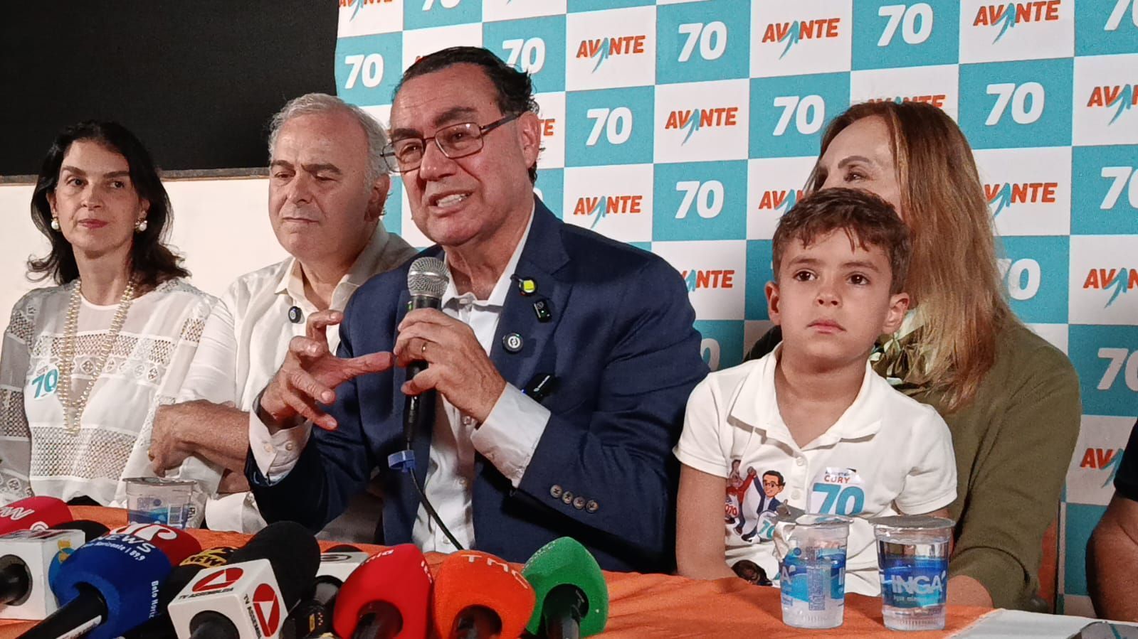 Em BH, Cury afirma ser 'única via da pacificação': 'Espero que Lula e Flávio venham comigo'