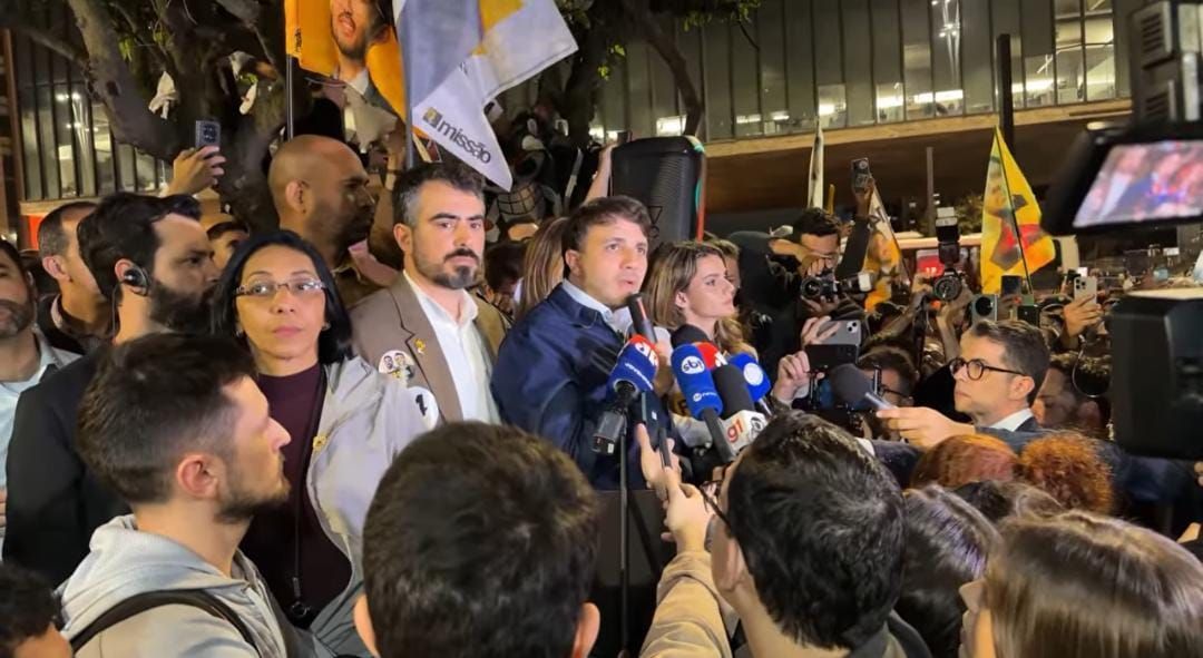 Na Paulista, Renan volta a criticar Toffoli e diz que decisão foi 'ataque à democracia'