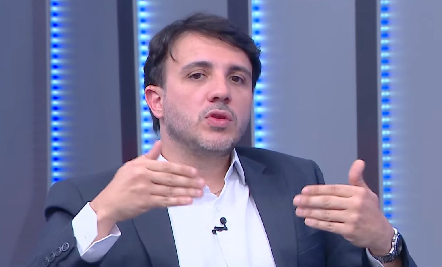 Renan Santos afirma que emendas são 'a base da roubalheira brasileira' e prega mudanças