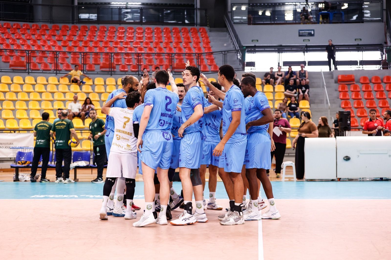 Montes Claros enfrenta o Cruzeiro na estreia do Campeonato Mineiro de Vôlei