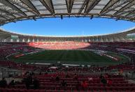 Torcedores do Inter deixam Beira-Rio após três gols do Santos no 1º tempo