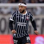 Memphis fala sobre condição física e cobra ajuda dos companheiros no Corinthians