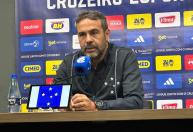 Artur Jorge revela tom de conversa com jogadores do Cruzeiro após derrota para o Santos