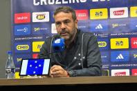 Artur Jorge revela tom de conversa com jogadores do Cruzeiro após derrota para o Santos