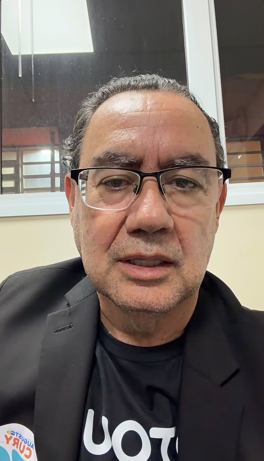 Augusto Cury se pronuncia após conselheiro de campanha desaparecer em helicóptero com cantor Rick