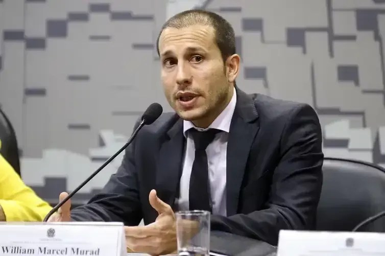 Quem é o delegado que assume interinamente diretoria-geral da PF no lugar de Andrei Rodrigues