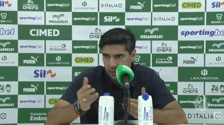 Abel Ferreira em Botafogo 0 x 0 Palmeiras