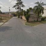 Idoso tem traumatismo craniano ao ser atropelado por carro sem motorista na Grande BH