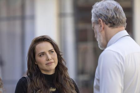 Ademir (Dan Stulbach) confronta Adriana (Letícia Colin)