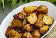 Batata cozida: confira receita fácil que deixa o acompanhamento dourado e crocante