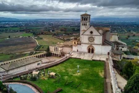 Itália lança Caminho de São Francisco com 1.500 km de peregrinação