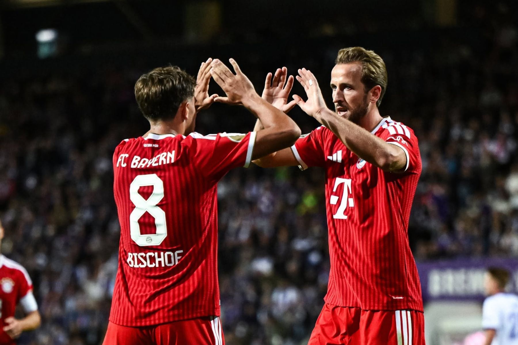 Harry Kane brilha, Bayern de Munique goleia Osnabruck e avança na Copa da Alemanha