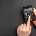 Qual é a diferença entre CE e C da calculadora e como usar cada botão