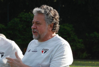 Conselho do São Paulo decide se expulsará Casares do clube