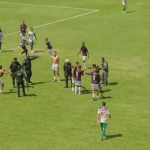 Jogo de futebol amador no Castor Cifuentes termina em confusão