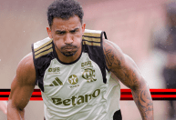 Danilo, do Flamengo, recusa convite da CBF para integrar comissão de Ancelotti