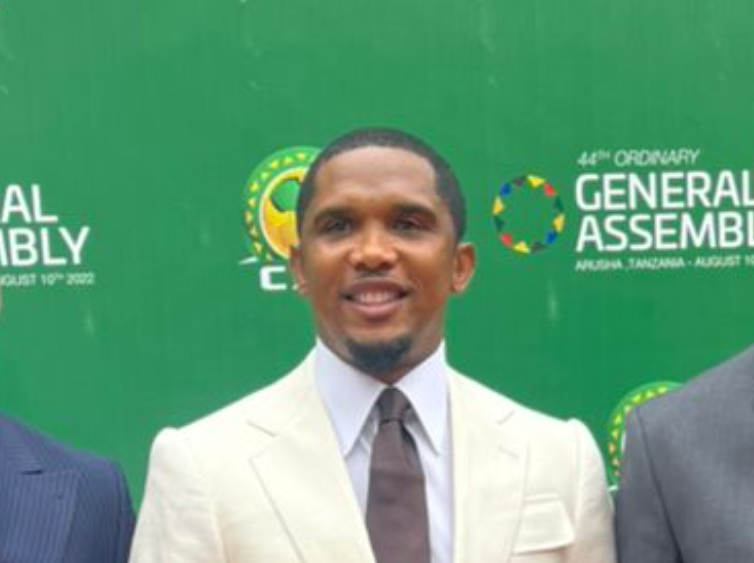 Eto'o é acusado por ex-dirigentes de Camarões por desvio milionário de federação