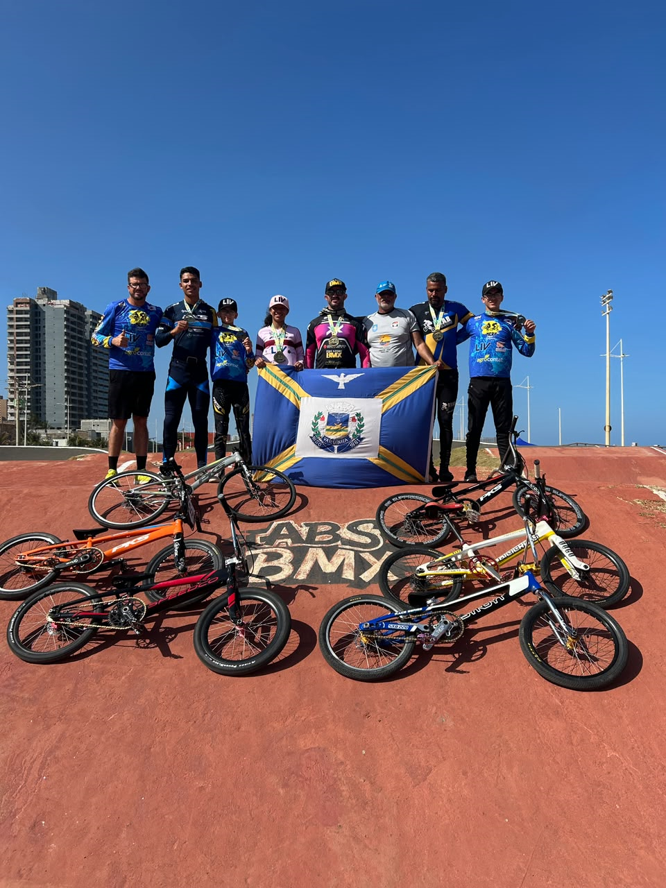 Equipe de ciclismo de Varginha conquistou medalhas em duas competições