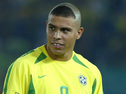 Ronaldo em disputa da Copa do Mundo de 2002 pela Seleção Brasileira