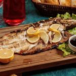 Filé de peixe assado é opção leve e prática para o almoço de domingo