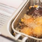 Como acabar com o cheiro de fritura em casa: 5 truques simples que funcionam