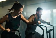 Pesquisa da USP revela que combinar treino de força com cardio não atrapalha ganho de músculo