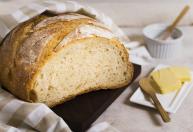 Pão de leite caseiro: receita fácil e massa fofinha