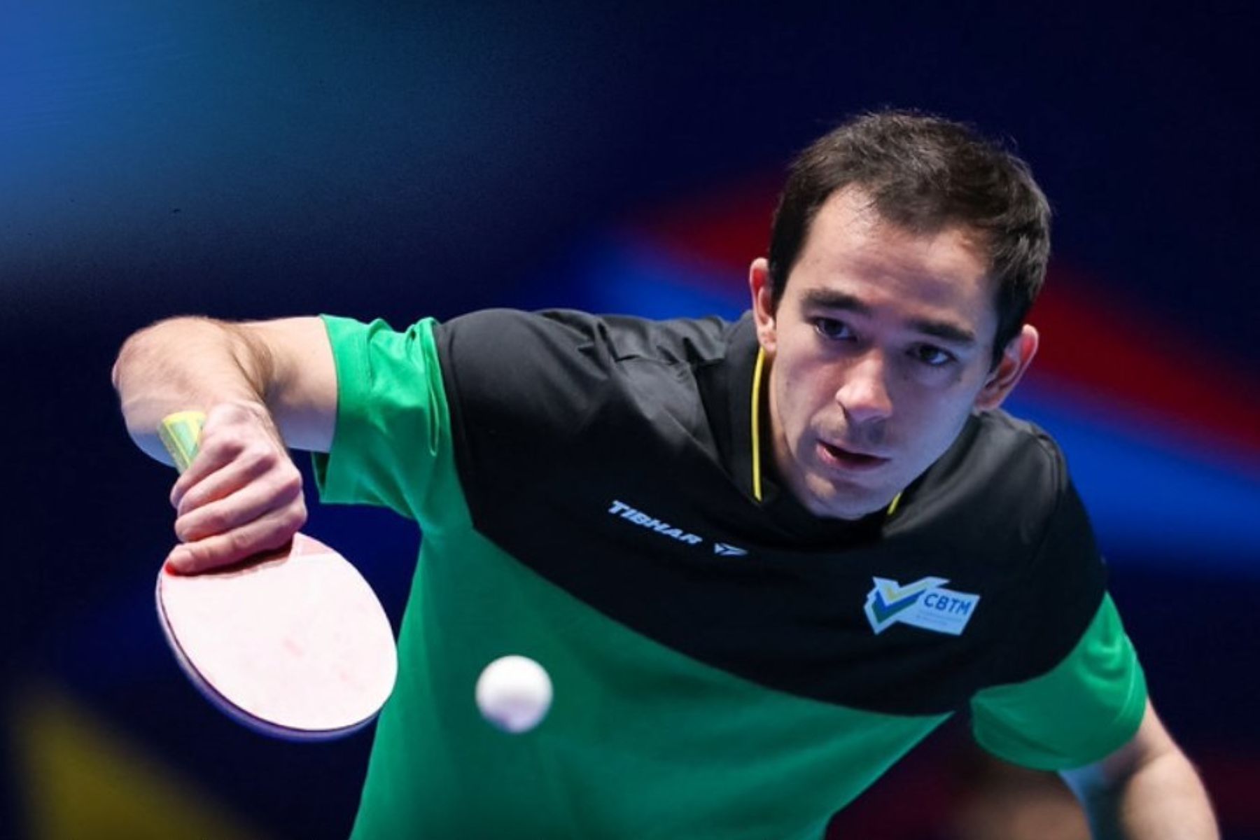 Hugo Calderano perde para ‘carrasco’ e fica com o vice do WTT Champions de Macau