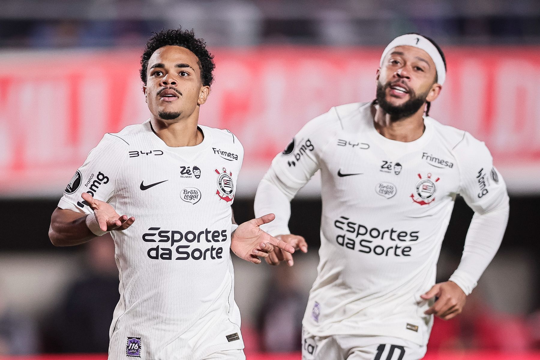 Corinthians volta a marcar em mata-mata de Libertadores como visitante após 14 anos