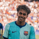 Yamal cita Mbappé como um dos melhores, mas diz que merece Bola de Ouro
