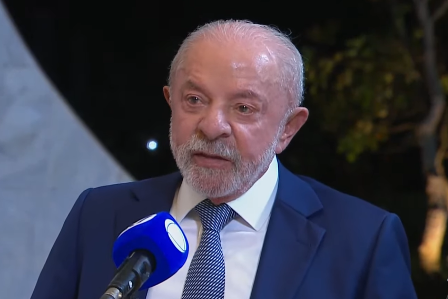 Lula promete ‘reforma profunda’ do Judiciário e critica parentes de ministros na advocacia